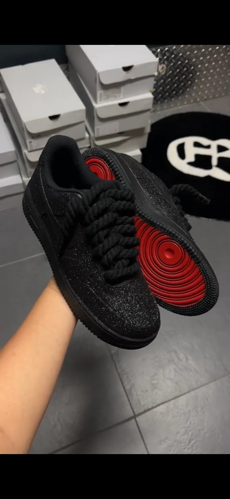 AF1 Custom
Red Sole
Crystal Edition