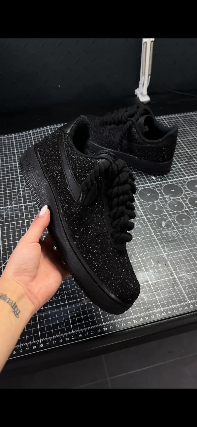 AF1 Custom
Red Sole
Crystal Edition